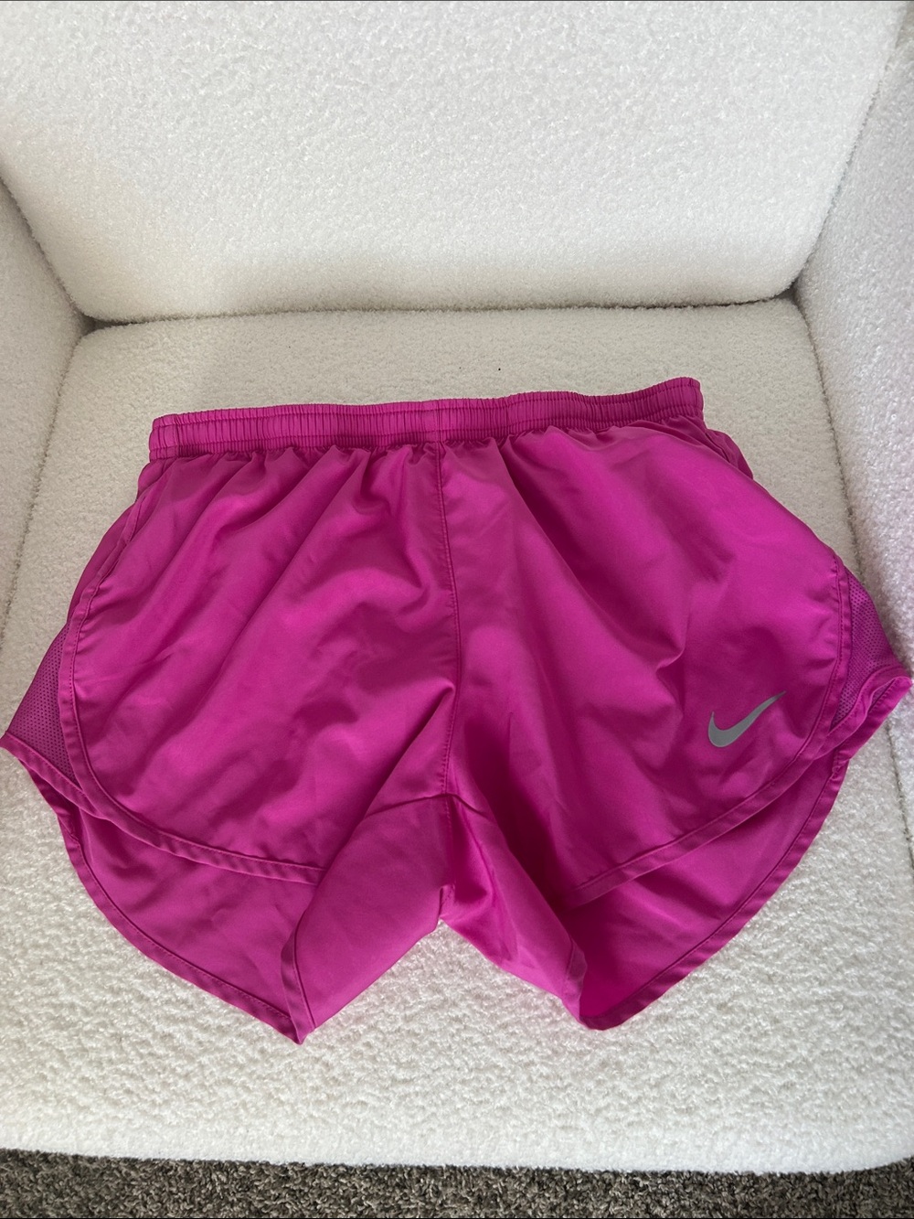 Nike Women's Magenta Athletic Running Shorts